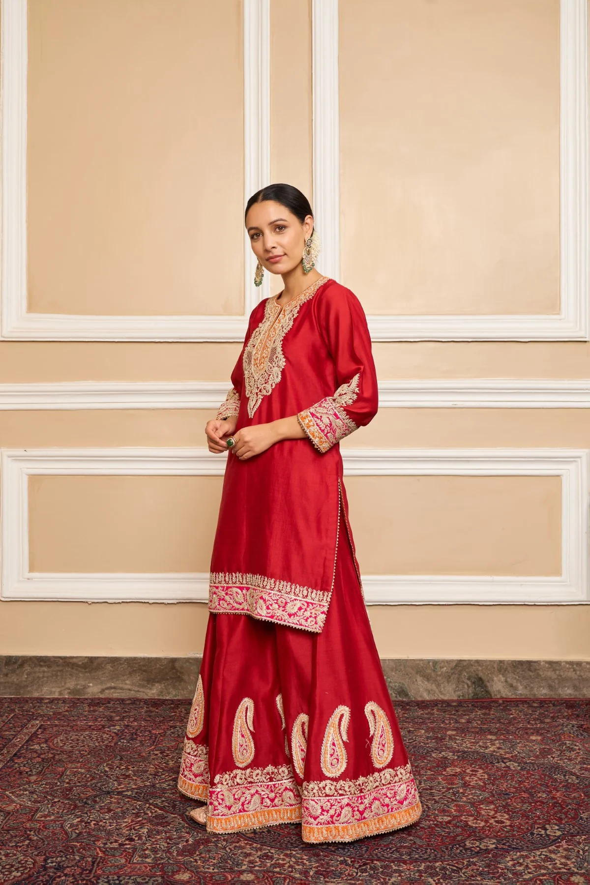 AMIRA - DEEP RED SHORT KURTA WITH SHARARA AND ODHNI - Image 3