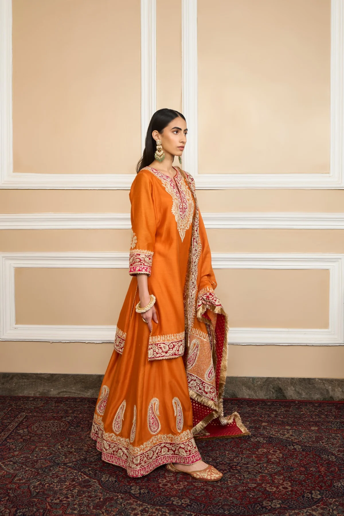 AMIRA - Orange SHORT KURTA WITH SHARARA AND ODHNI - Image 3