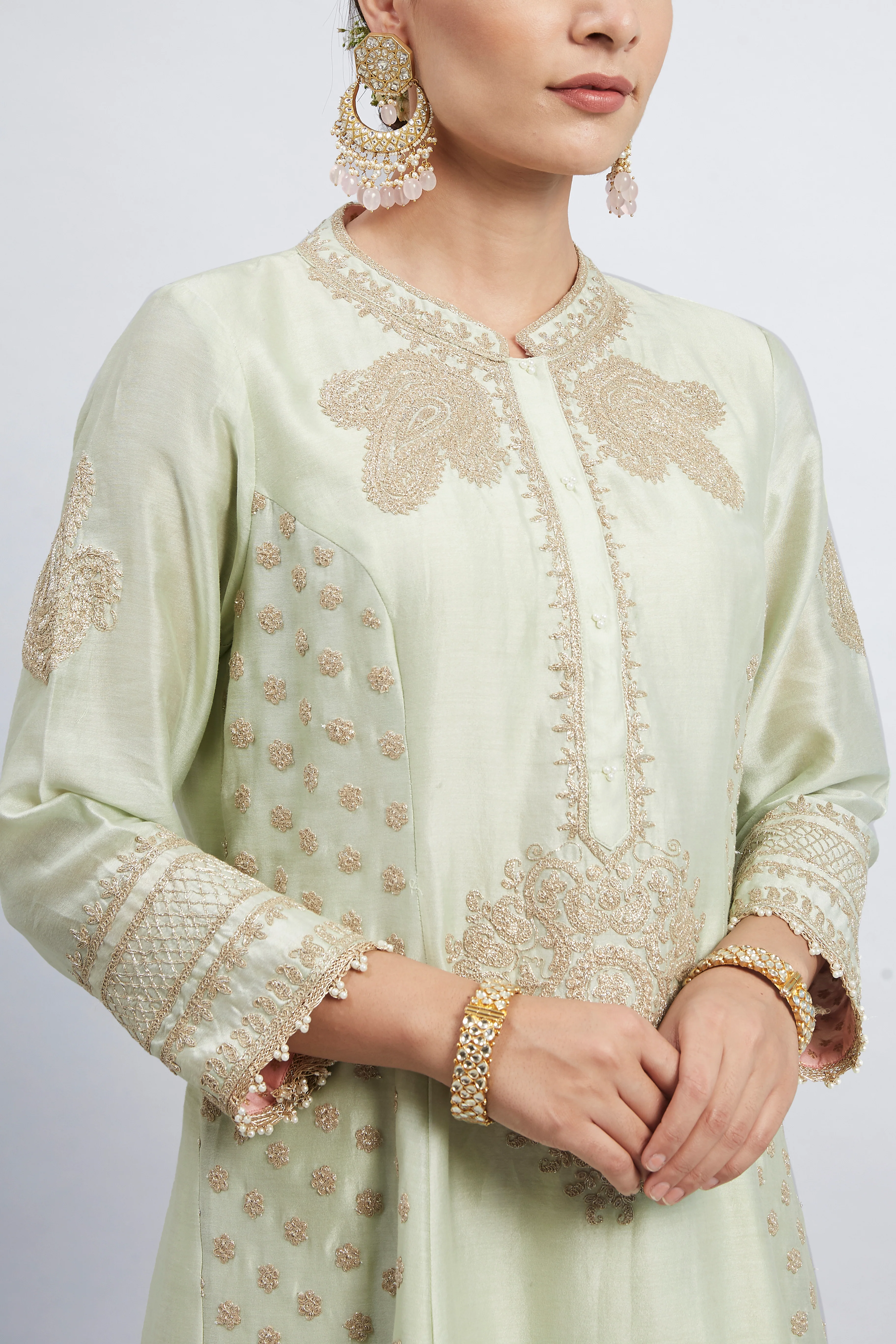 Naazira- Mint Green Tilla Embroidered Kurta Set - Image 4