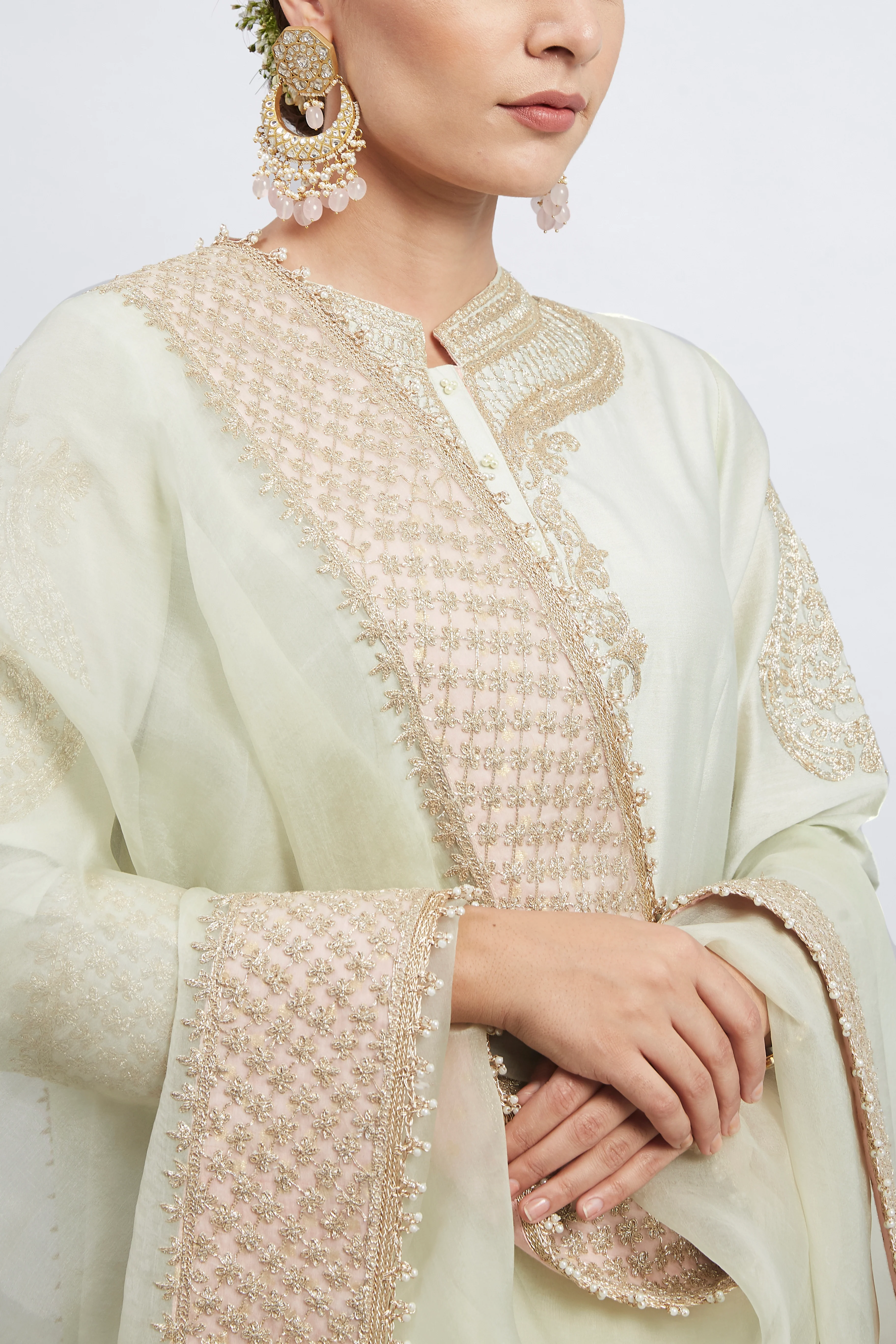 Rabhya- Mint Green Tilla Embroidered Kurta Set - Image 3