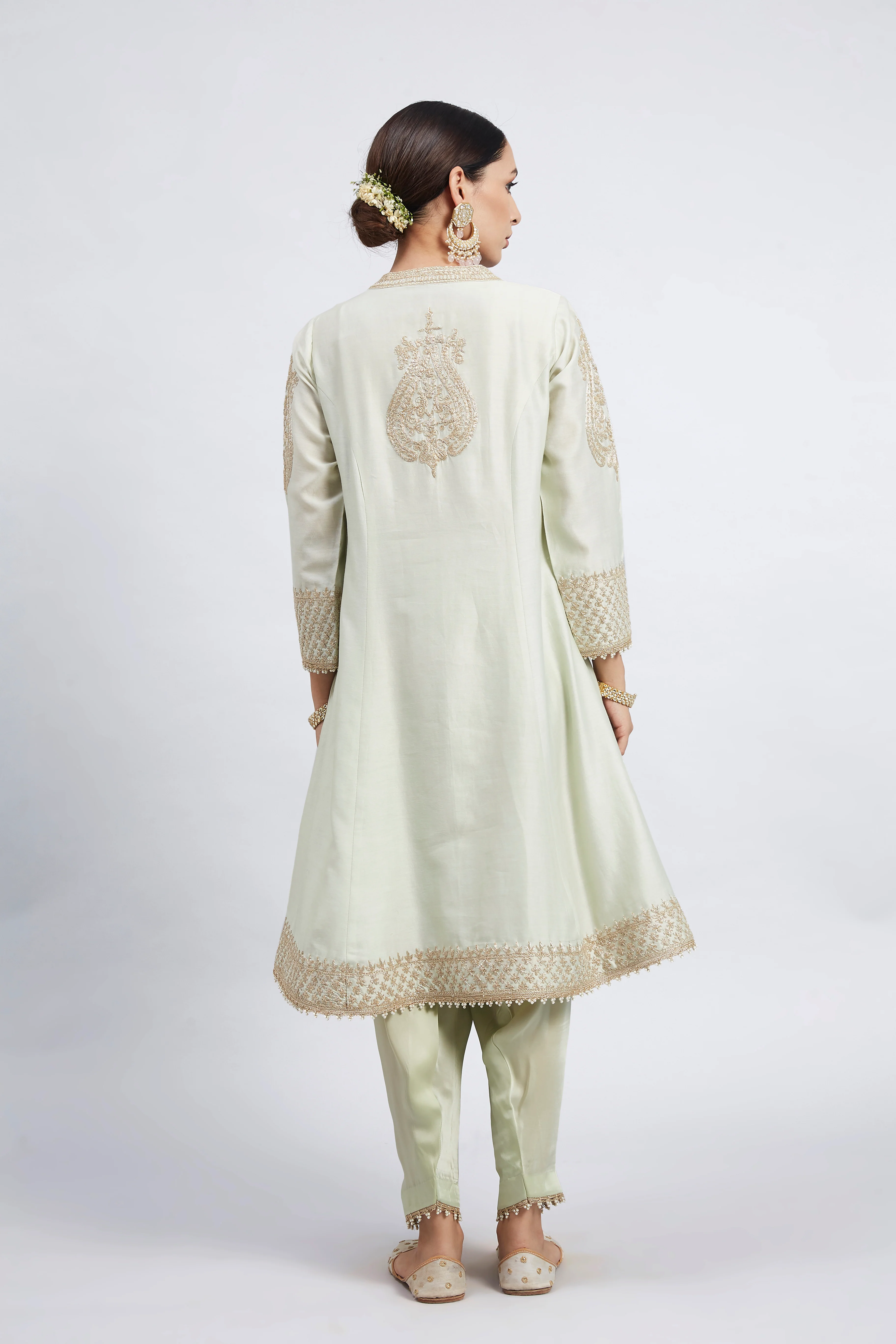 Rabhya- Mint Green Tilla Embroidered Kurta Set - Image 7