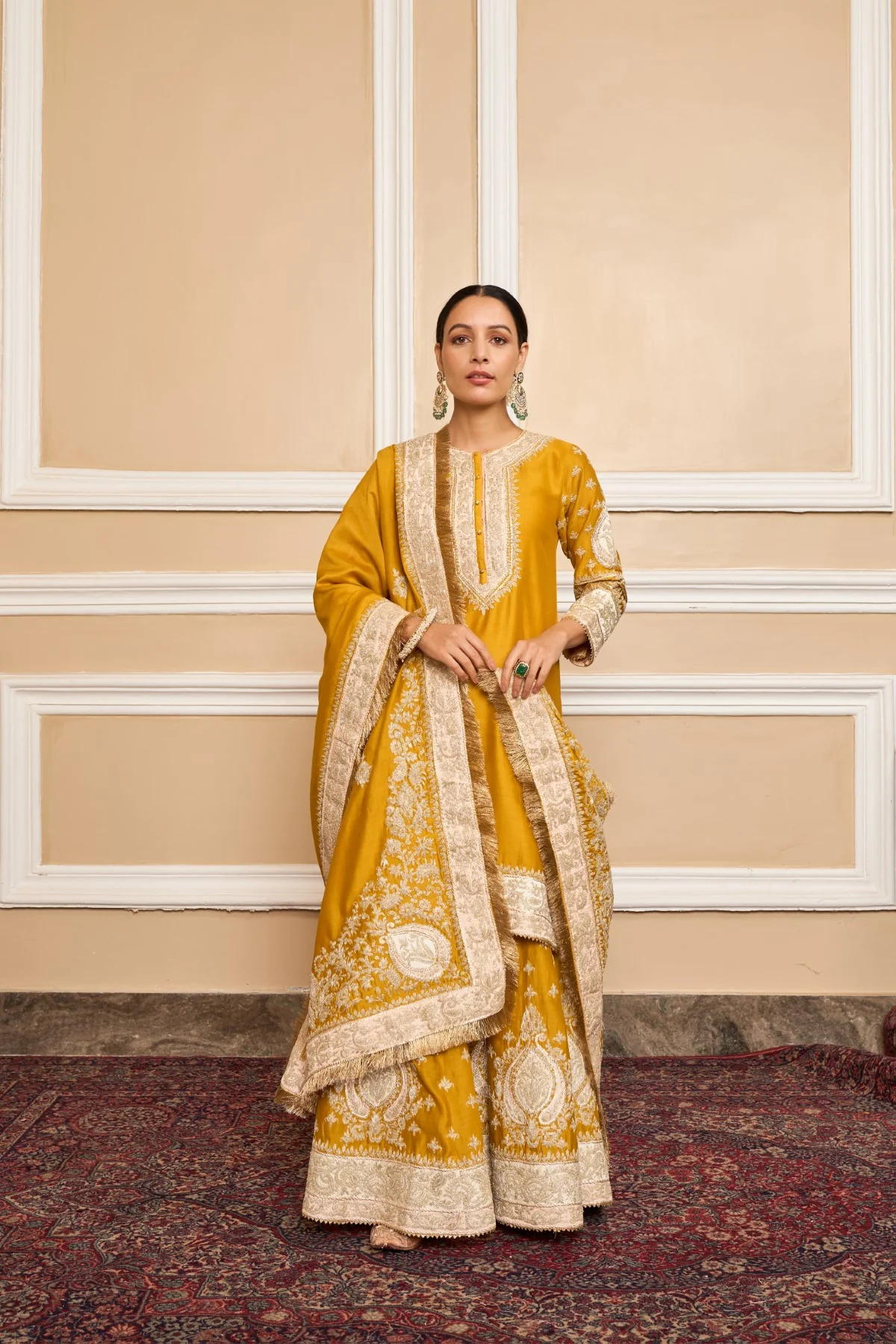 Aashi Wadhwa In RAINA - Glaze Mustard SHORT KURTA WITH SHARARA AND ODHNI - Image 3