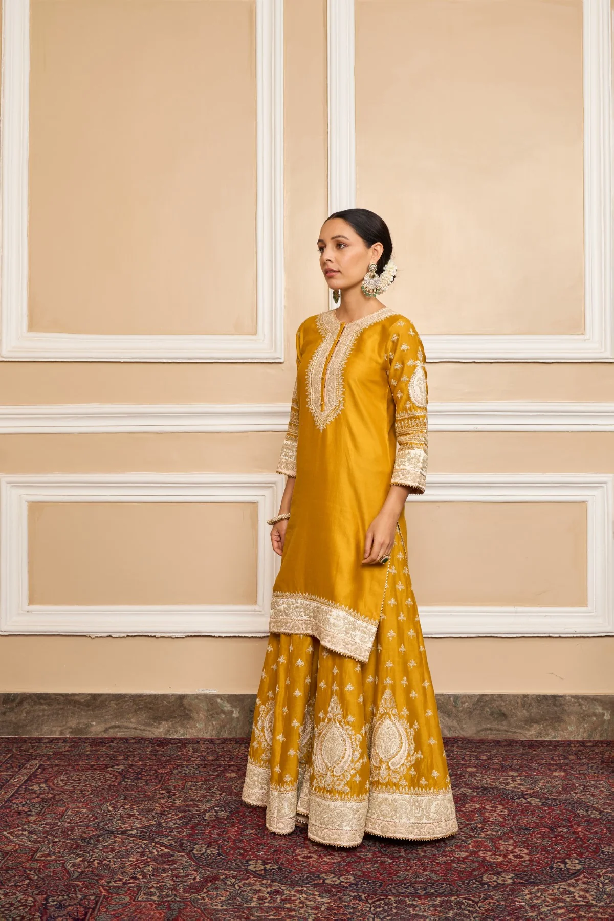 Aashi Wadhwa In RAINA - Glaze Mustard SHORT KURTA WITH SHARARA AND ODHNI - Image 6