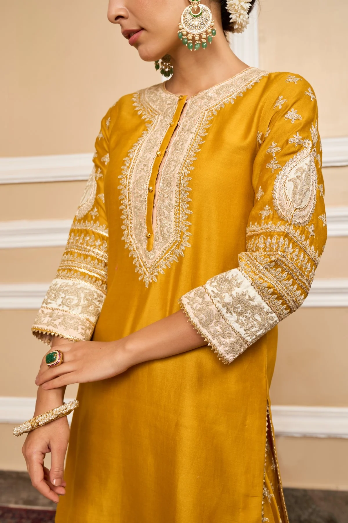 Aashi Wadhwa In RAINA - Glaze Mustard SHORT KURTA WITH SHARARA AND ODHNI - Image 8