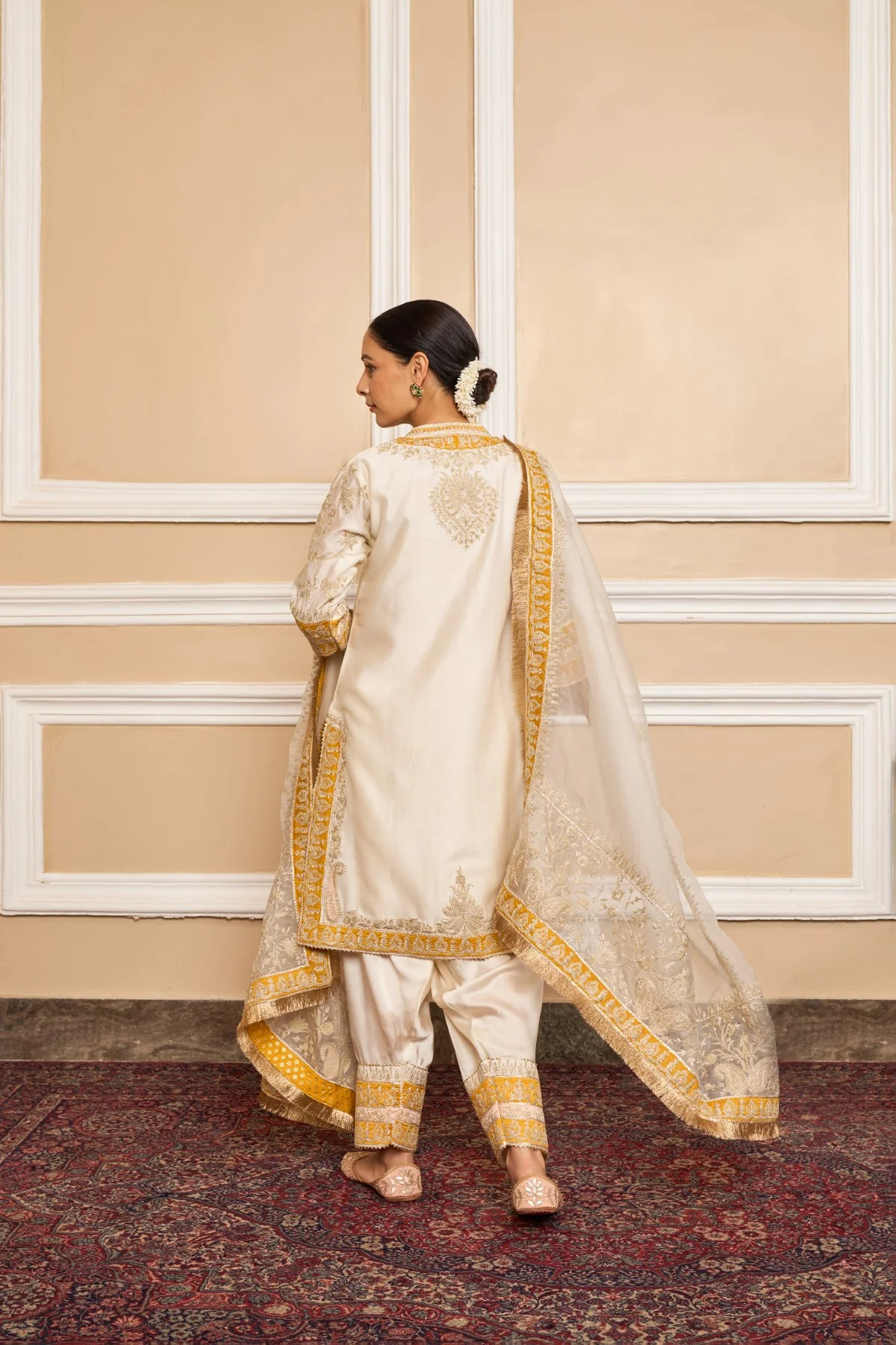 RESHAM - DAISY IVORY SHORT KURTA WITH SALWAR AND DUPATTA - Image 4