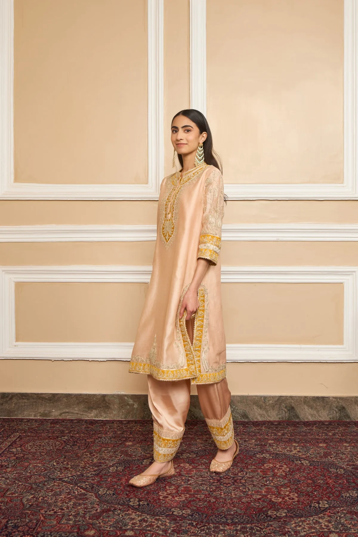 RESHAM - ROSEPINK SHORT KURTA WITH SALWAR AND DUPATTA - Image 3