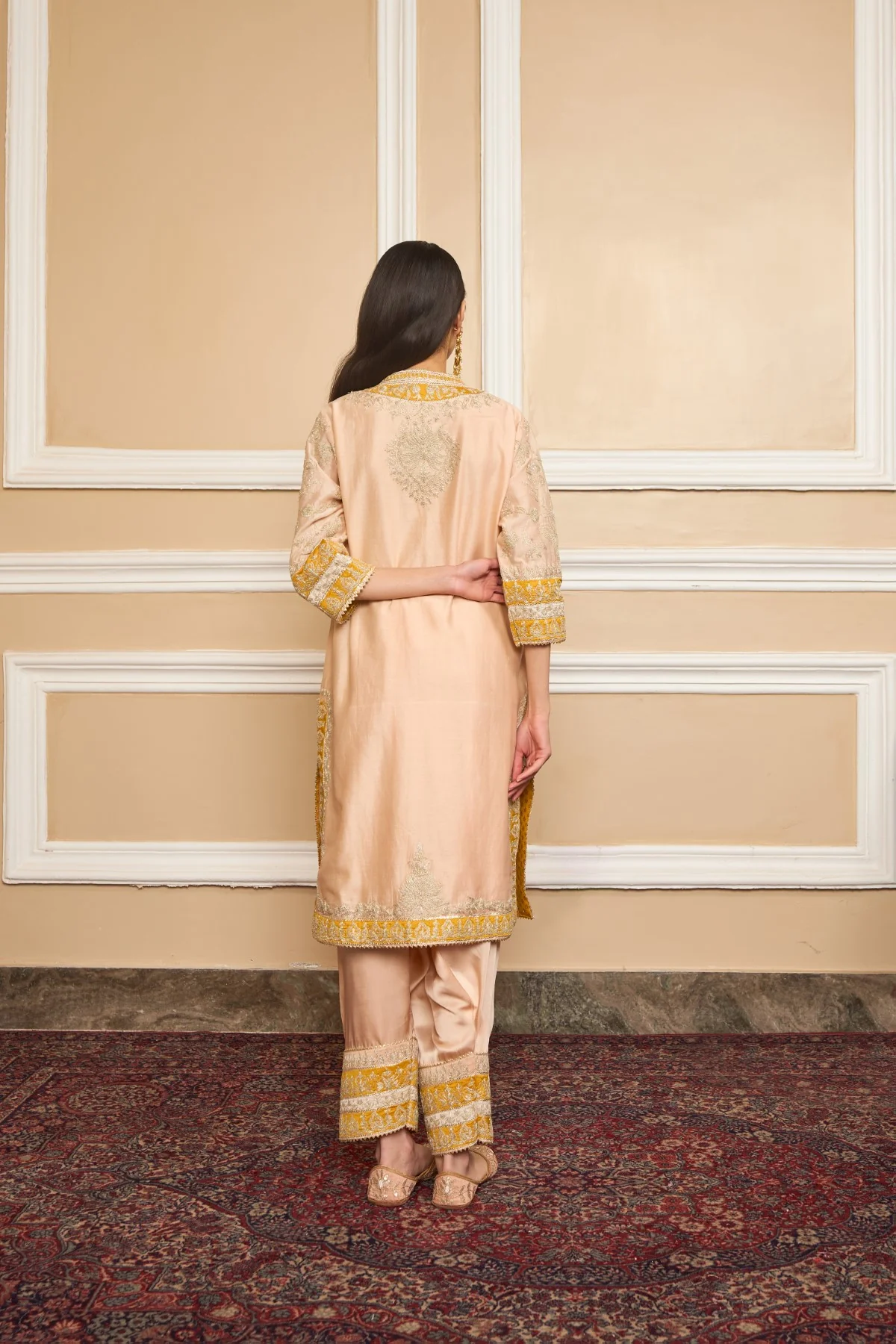 RESHAM - ROSEPINK SHORT KURTA WITH SALWAR AND DUPATTA - Image 4