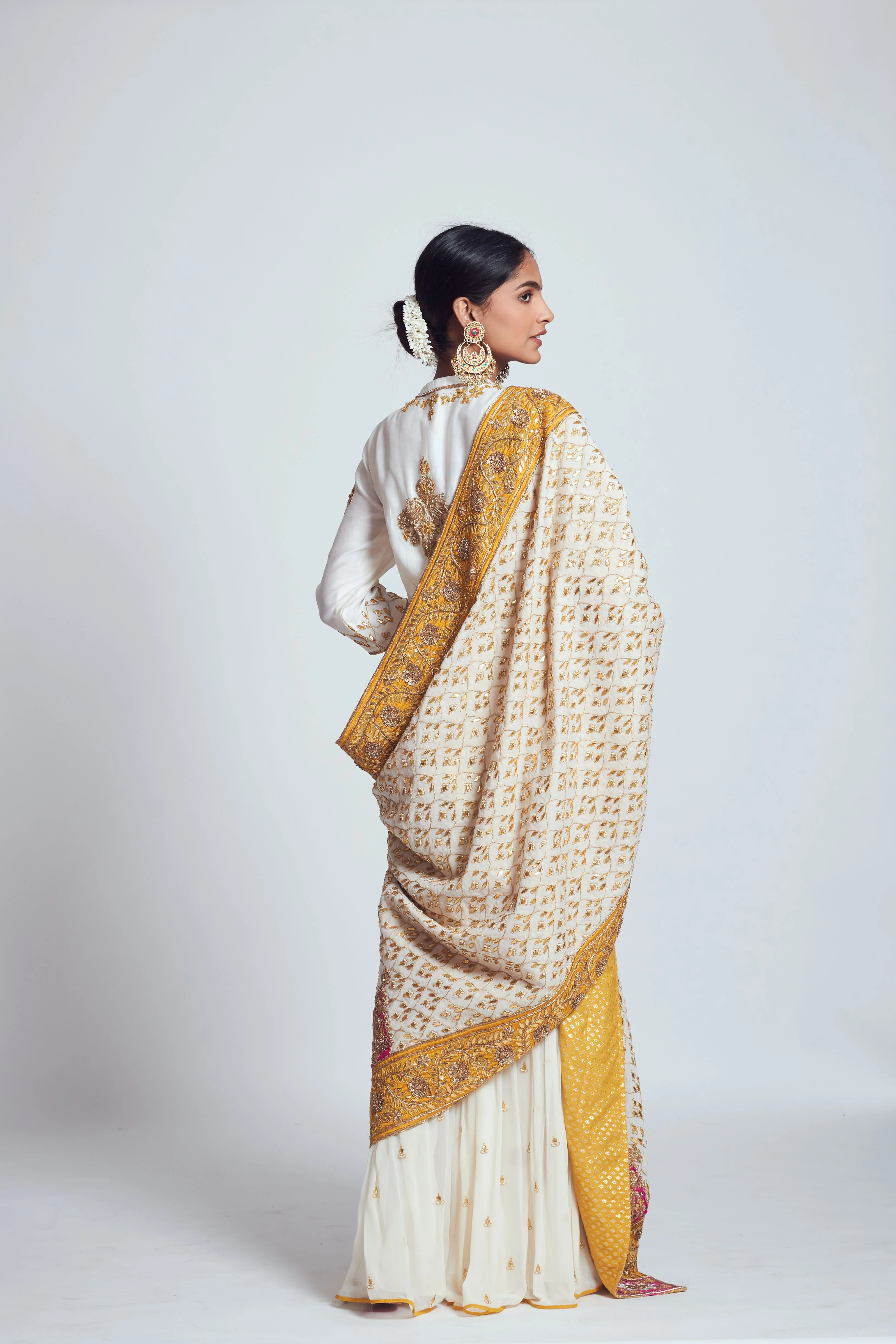 Syra- Daisy ivory gota patti & dabka zardozi work kurta garara - Image 6