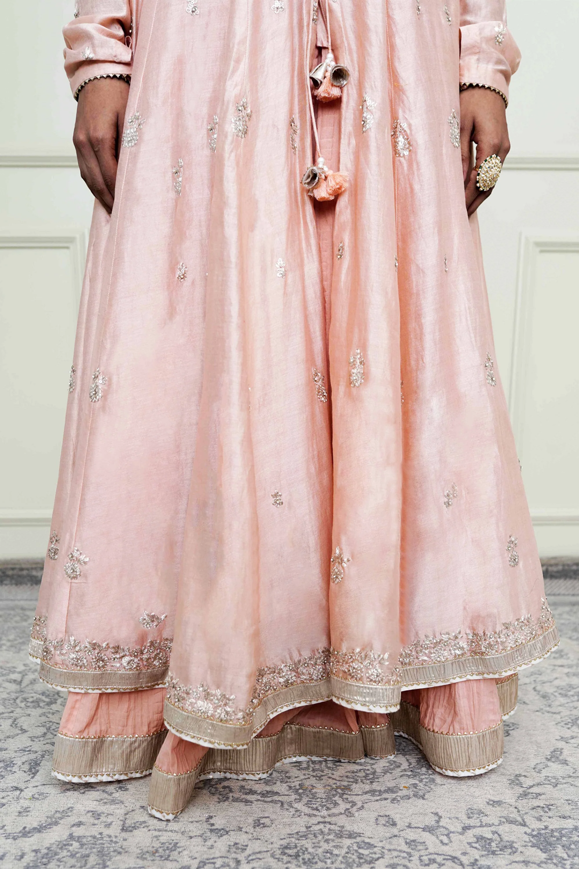 Taarini-Pearl Pink Tilla Embroidered Anarkali Set - Image 5