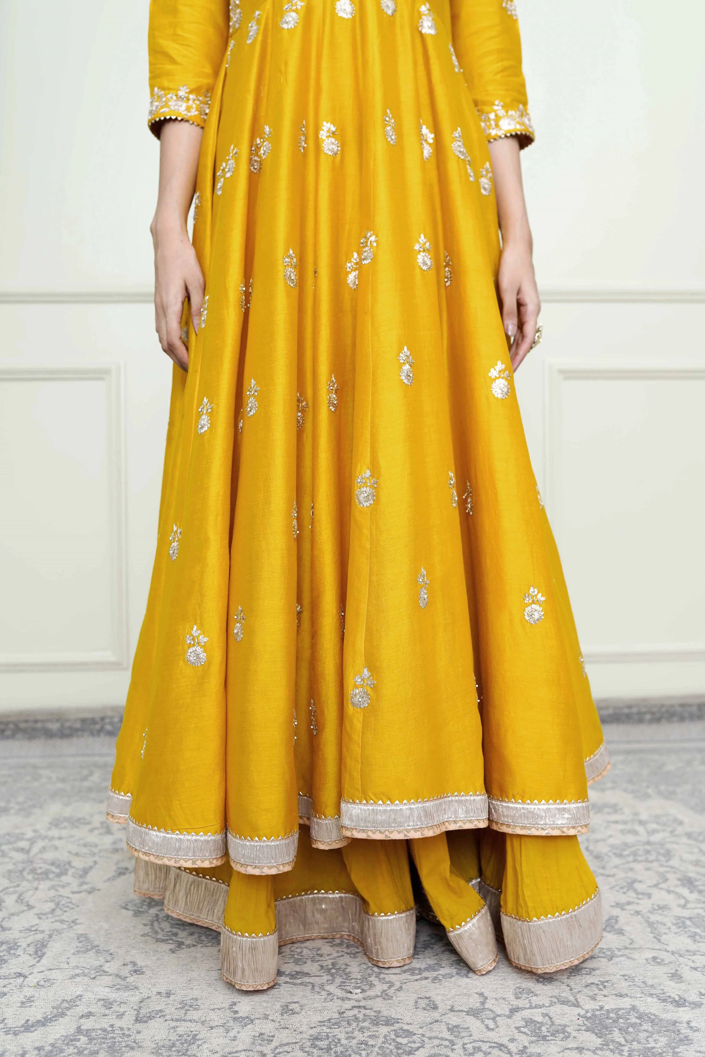 Taveshi-Glaze Mustard Pearl Embroidered Anarkali Set - Image 5